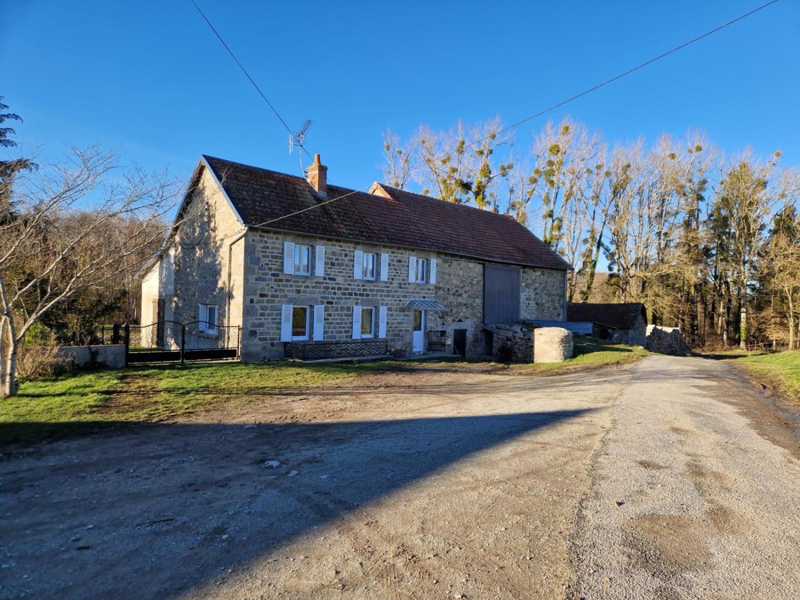 Vila La Campagne Dontreix Exteriér fotografie